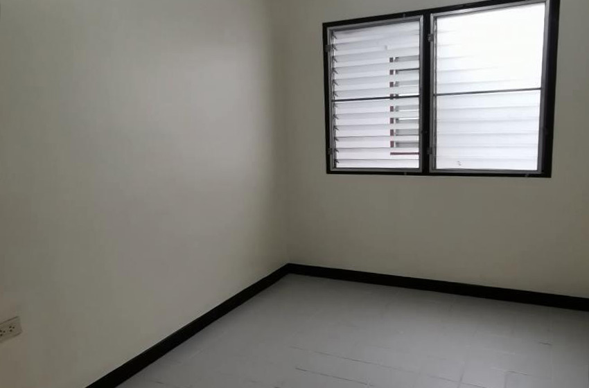 House with Shared Pool in Sukhumvit 
